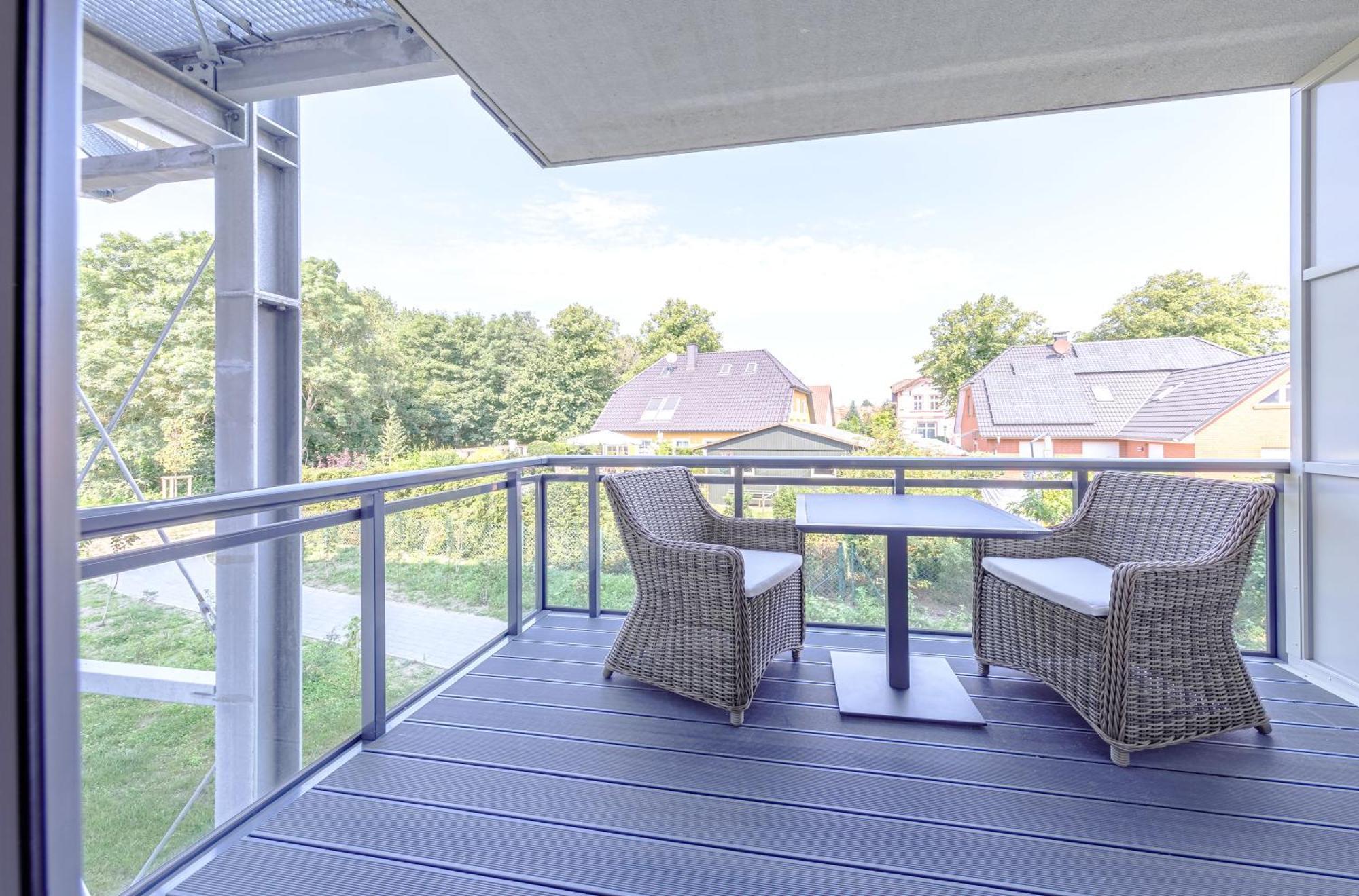 Zwei Wasser - Strandhaus Alte Seefahrtschule Aparthotel Wustrow  Exterior photo